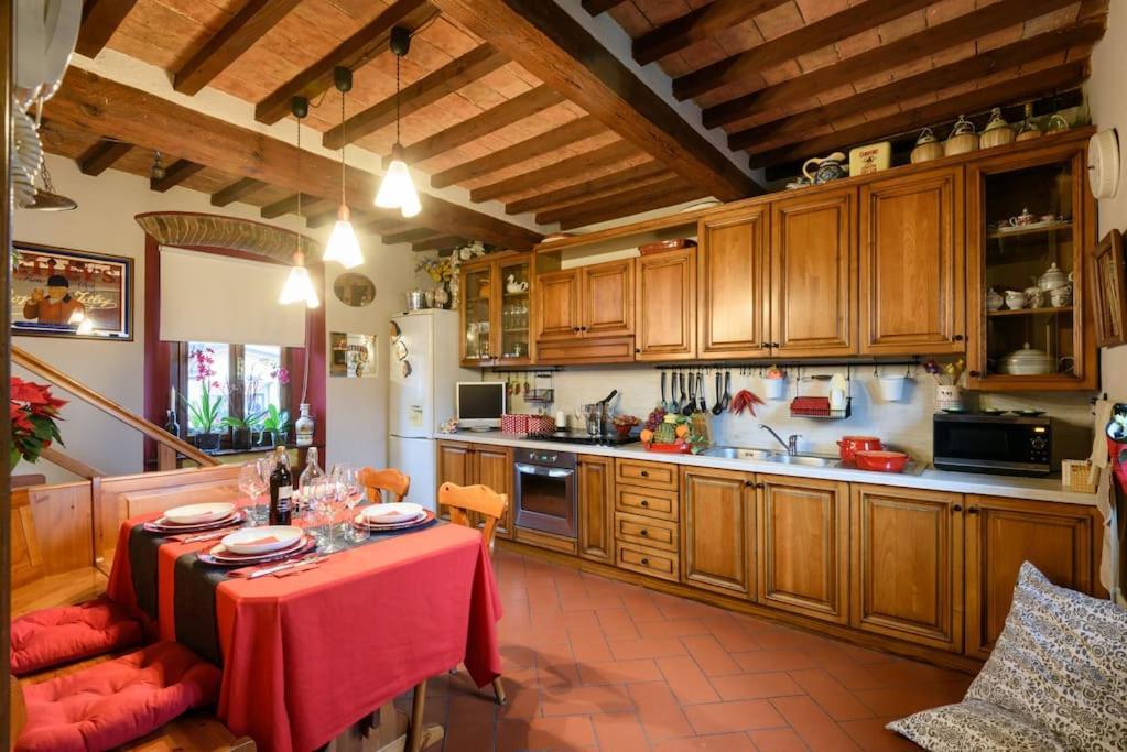 Villa "Corte De' Baldi" Ortignano Raggiolo Exterior foto